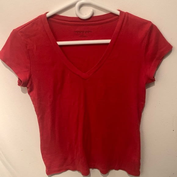 Eye Catching Geoffrey Beene Sport Bright Red 100% cotton tshirt SZ Small 😍 - Picture 1 of 5